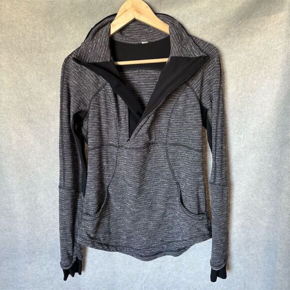 Lululemon Base Runner 1/2 Zip Pullover Size 10 Back and White Long Sleeve - Picture 4 of 8